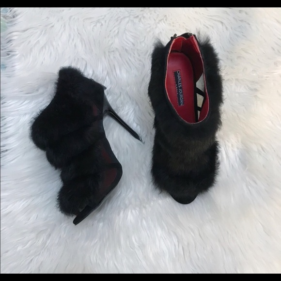 🚚 MOVING SALE Charles Jourdan PARIS real fur ankle heel booties - Picture 8 of 12